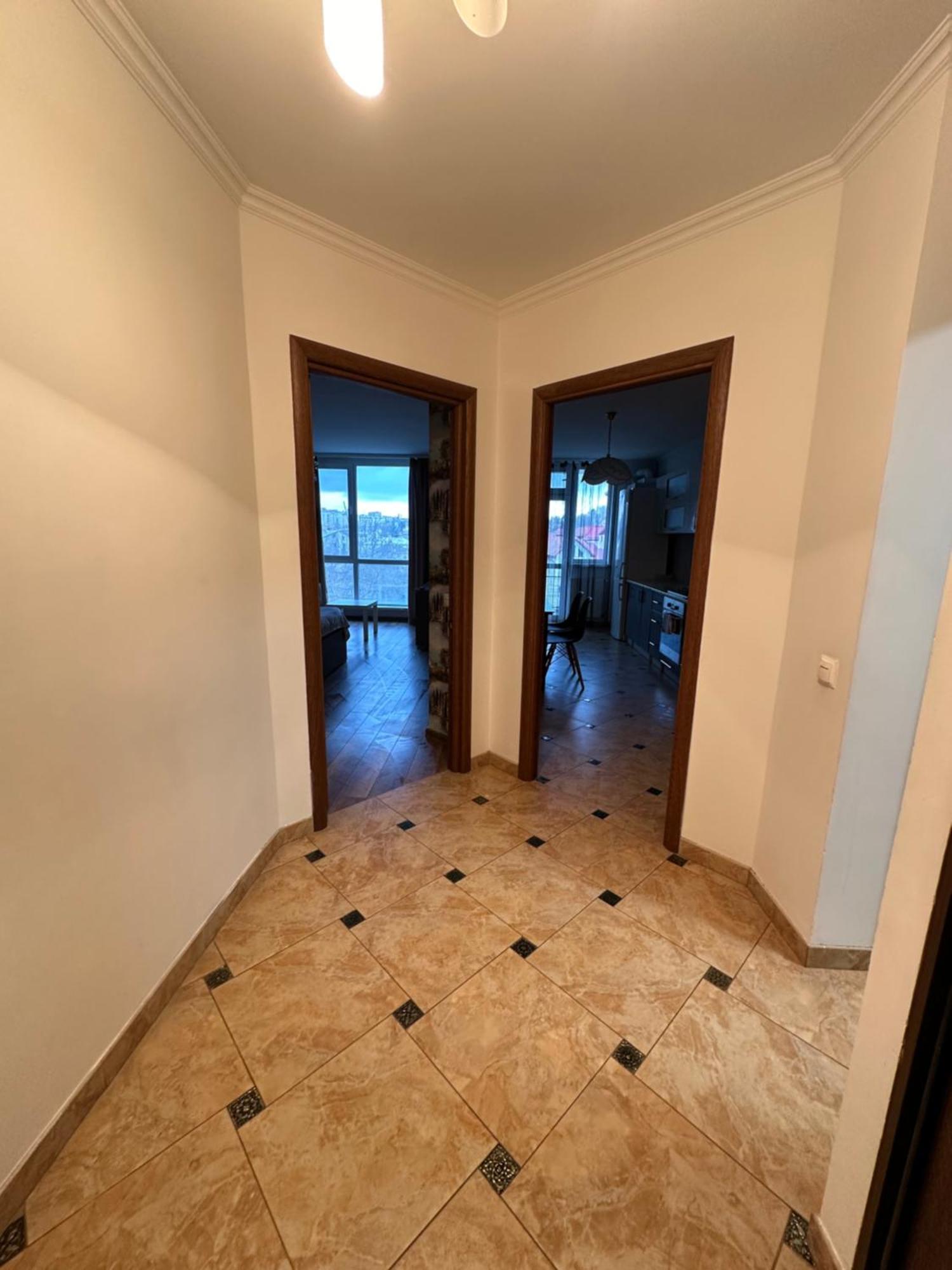 Апартаменти Біля Автовокзалу Ternopil Exteriör bild